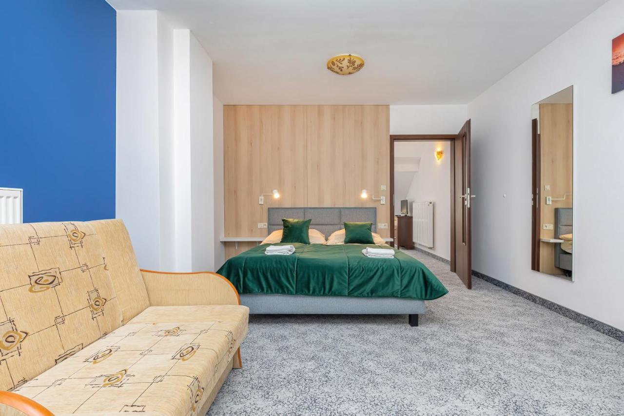 Florek Bed & Breakfast Rewal